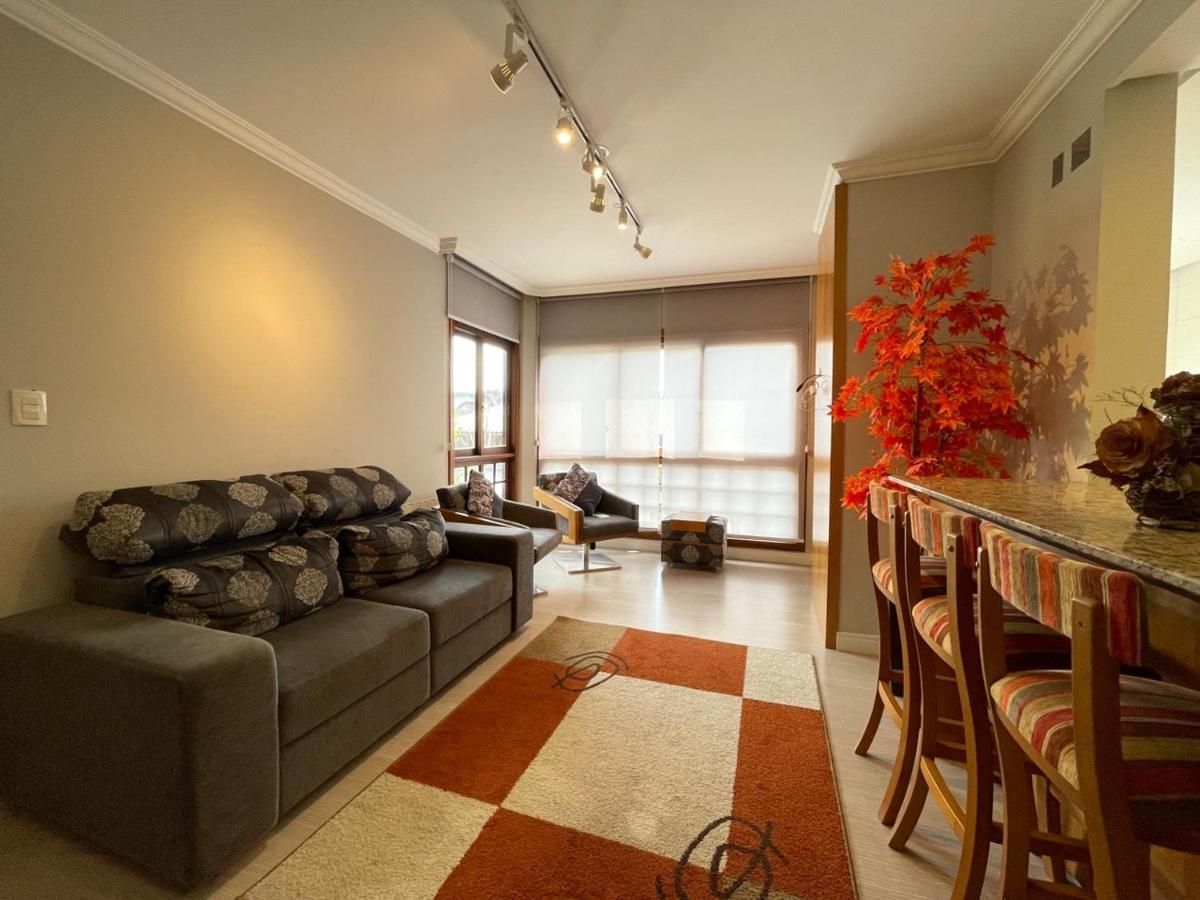 Em Uma Avenidas Charmosa De Rs. Apartamento Gramado